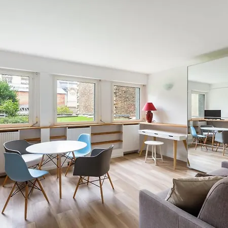 Charming Studio Close To Eiffel Tower By Guestready Apartamento París